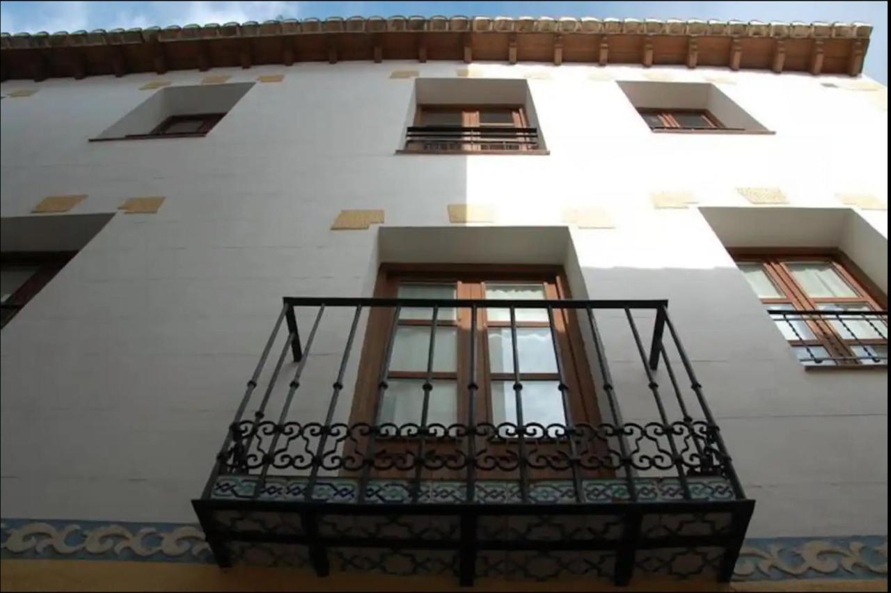 Апартаменты Atico Con Terracita Y Vistas Alhambra, Centro Гранада Экстерьер фото